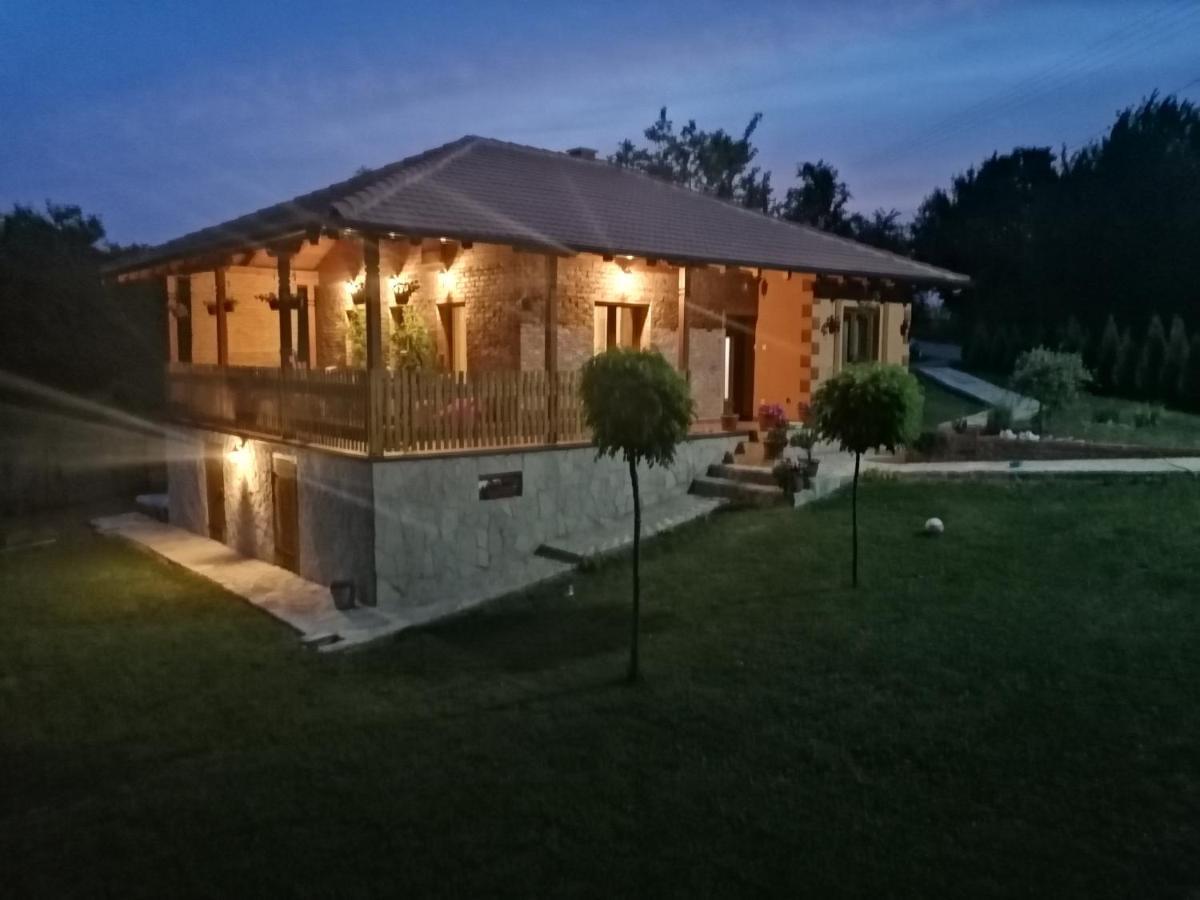 Kuca Za Uzivanje Valjevo Exterior photo
